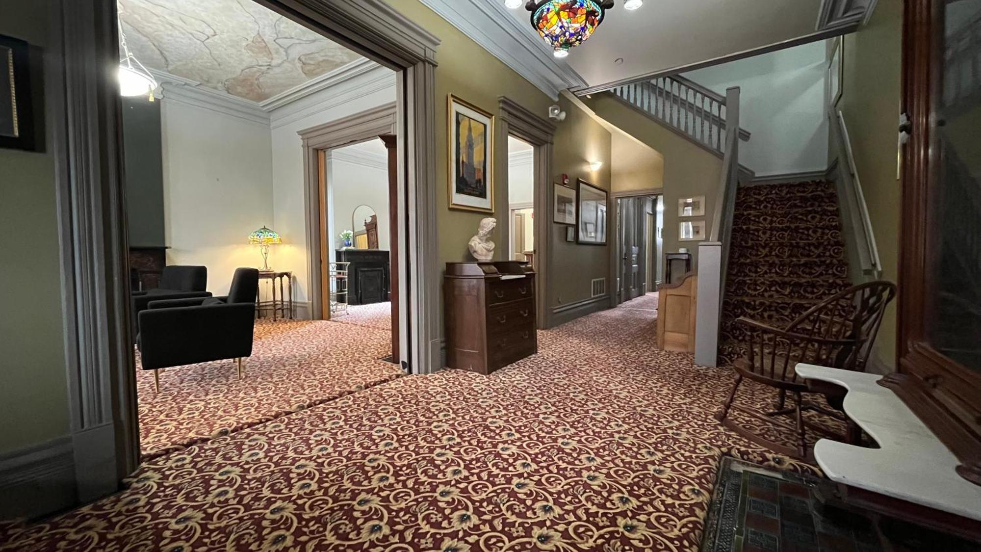 Stone Gables Inn Клівленд Екстер'єр фото