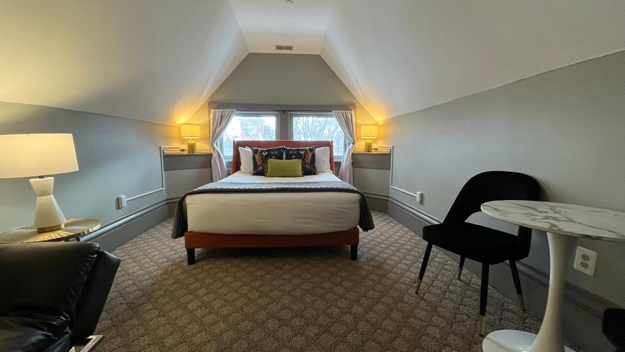 Stone Gables Inn Клівленд Екстер'єр фото