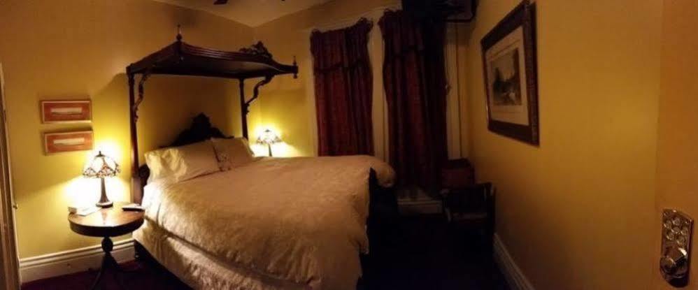 Stone Gables Inn Клівленд Екстер'єр фото